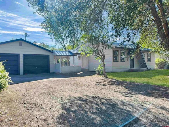 206 S Valley Road, Cortez, CO 81321