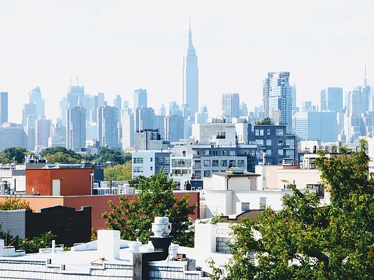 Rented by Compass | media 25