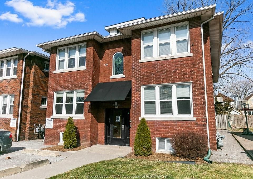 1st image of 340 Partington Ave #4