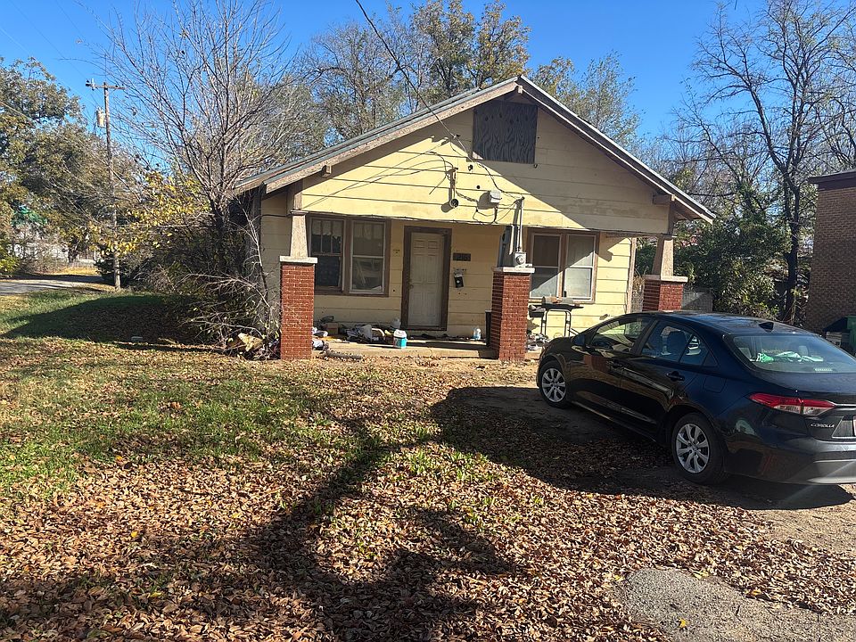 1st image of 216 N Kentucky Ave