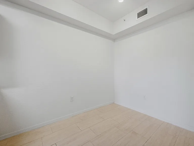 11041 Legacy Blvd #103 — Photo 9