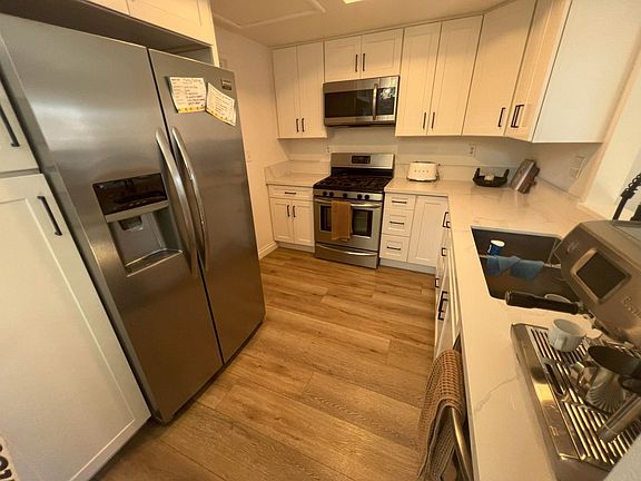 4th image of 703 Vista Grande Way #301