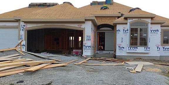 2nd image of 16904 Gillette St