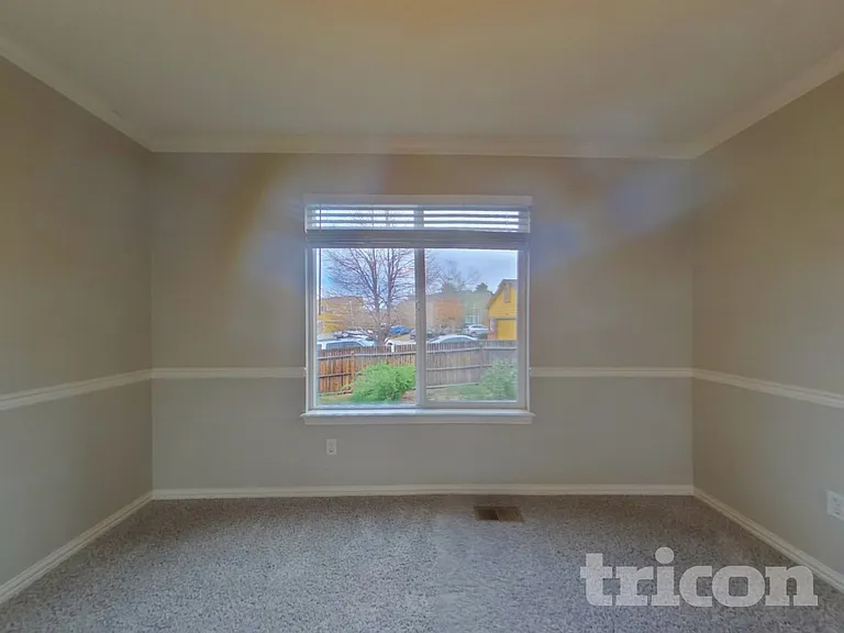 18659 E Hamilton Dr — Photo 6