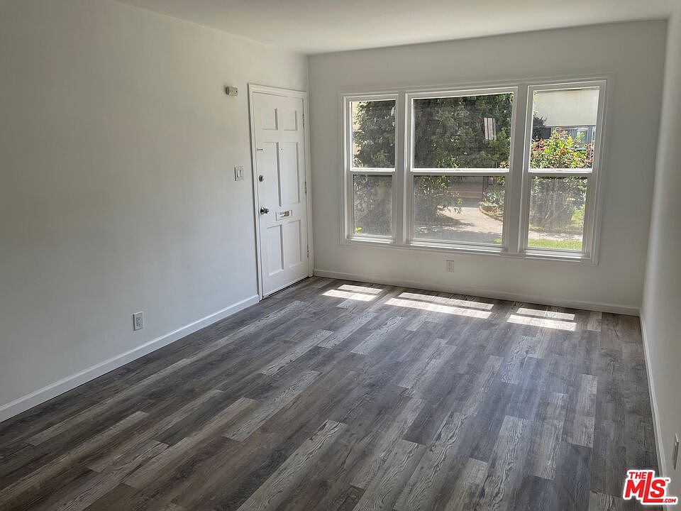 1st image of 1620 S St Andrews Pl