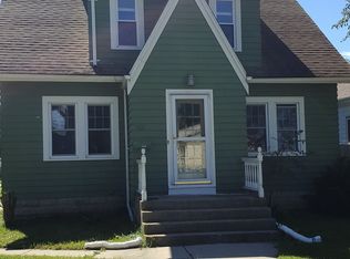 621 Marshall Ave, South Milwaukee, WI 53172