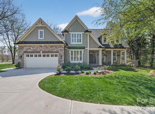 107 Clover Bank Rd, Mooresville, NC 28115