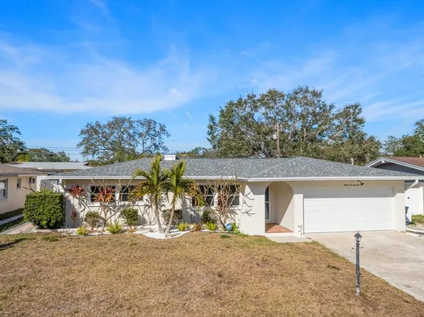 1672 Cambridge Dr, Clearwater, FL 33756