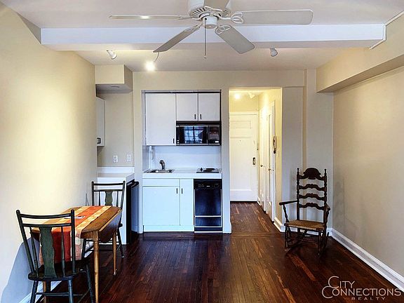 2nd image of 312 E 42nd St #2204