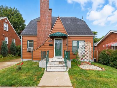 1411 Springhill Rd, Natrona Heights, PA, 15065