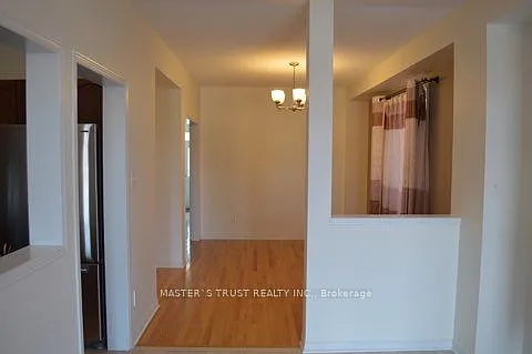 15 Big Hill Cres — Photo 4