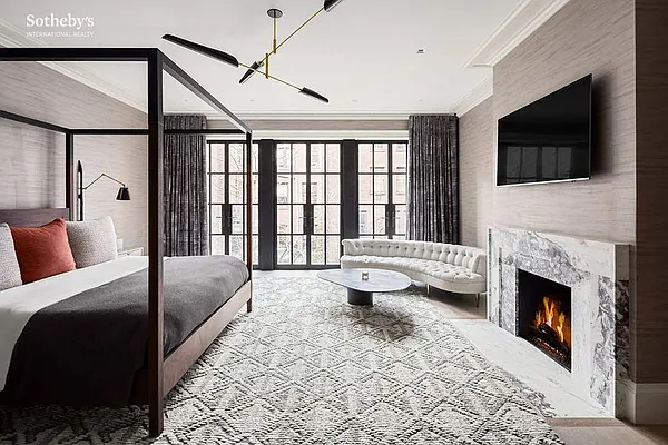 Sold by Sotheby's International Realty | media 14