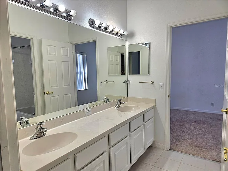 2307 Messenger Cir — Photo 24