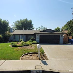 6111 Herb Way, Bakersfield, CA, 93309