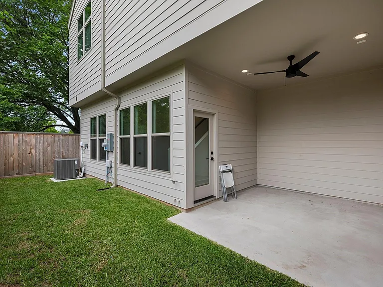 3512 Mosley Ct #A — Photo 43