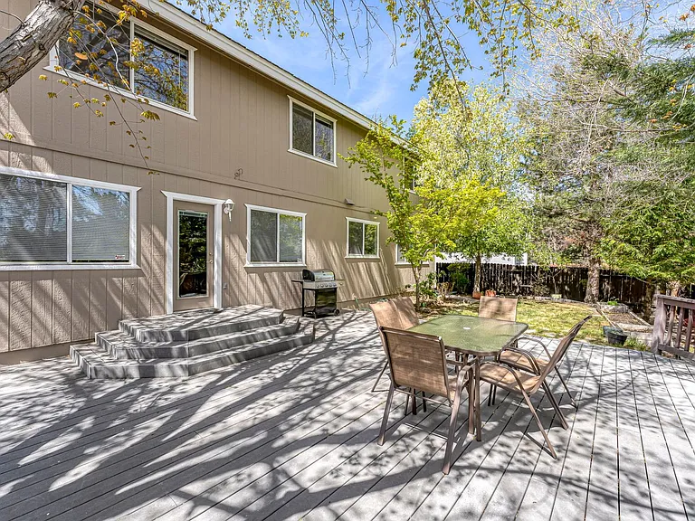 6168 Greenbrook Dr — Photo 32