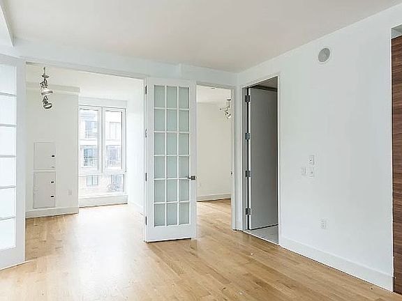 5th image of 69 Ten Eyck St #3N