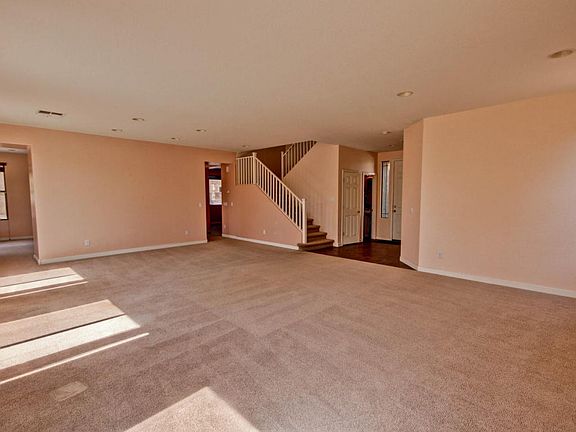4th image of 13841 Lisbon Ln