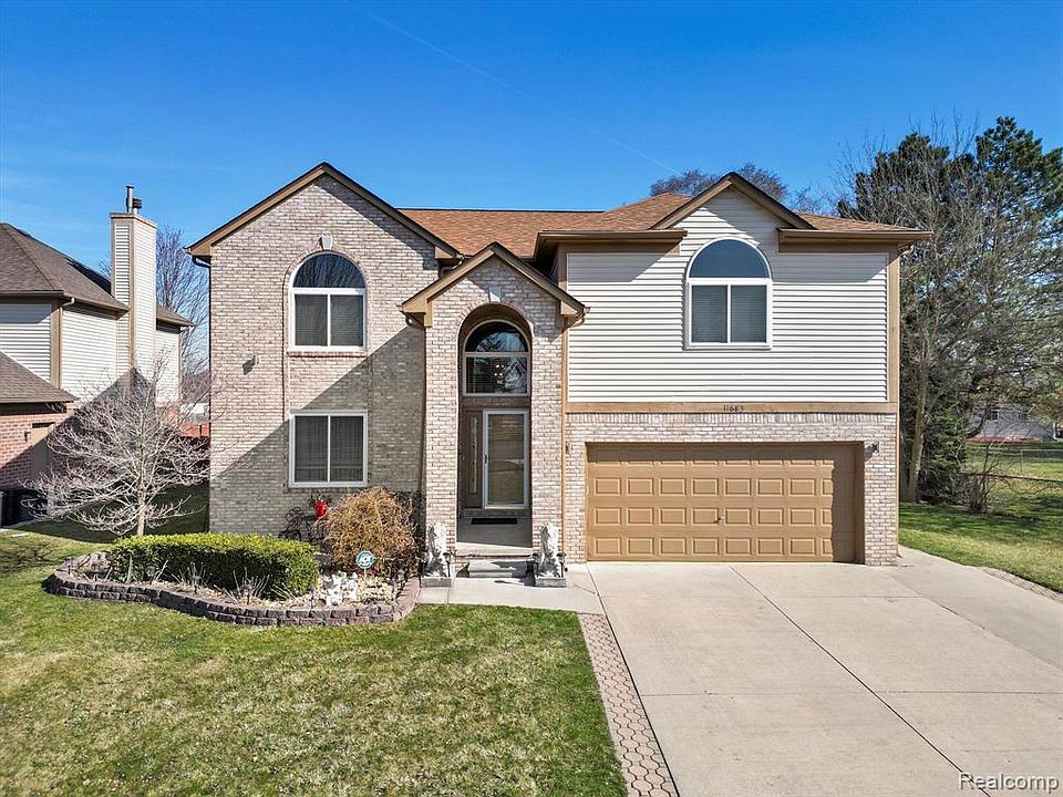 11683 Plumbrook Rd, Sterling Heights, MI 48312 MLS 20240015094 Zillow