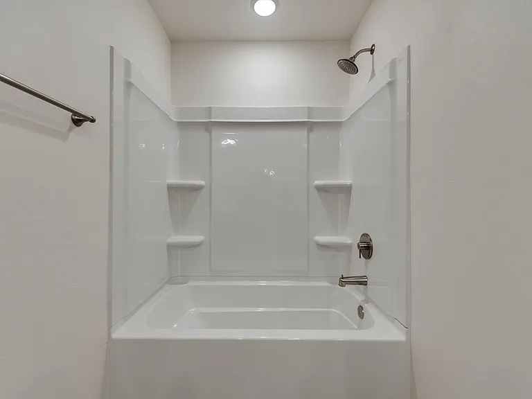 8206 E County Road 111 — Photo 20
