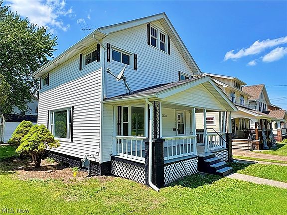 3rd image of 3530 Pearl Ave