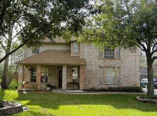 725 Forest Lane Dr, Conroe, TX 77302