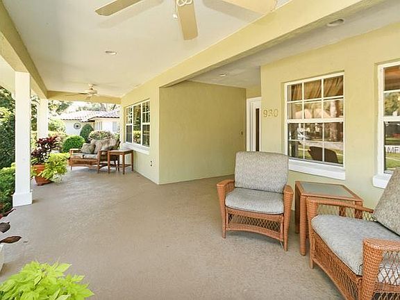 3rd image of 930 Alba Dr