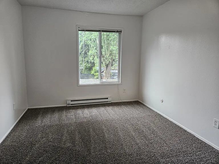 3609 SE 42nd Ave #4 — Photo 12