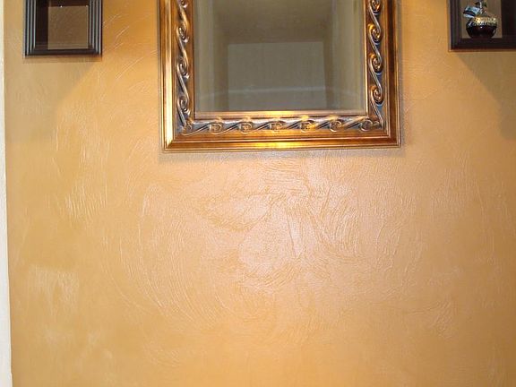 5th image of 828 W Carolina St APT 5