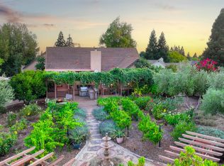 105 Randall Ct, Folsom, CA 95630