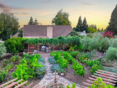 105 Randall Ct, Folsom, CA, 95630