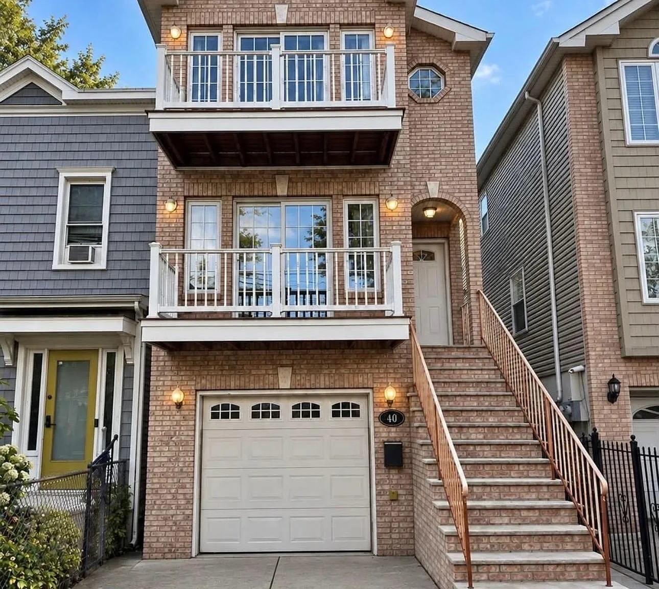 3 bed, 2.0 bath, $2,500 — Photo 1