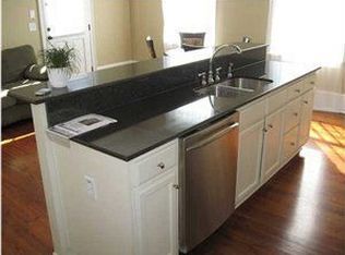 24 Marion St, Charleston, SC 29403