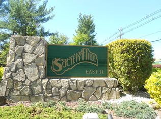 50 Covington Ct, East Brunswick, NJ 08816