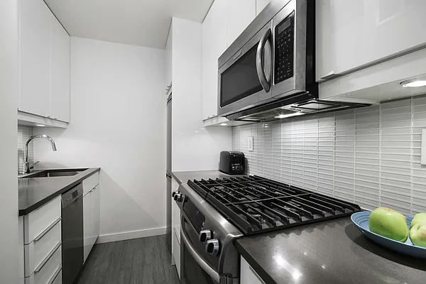 Sold by Compass | media 8