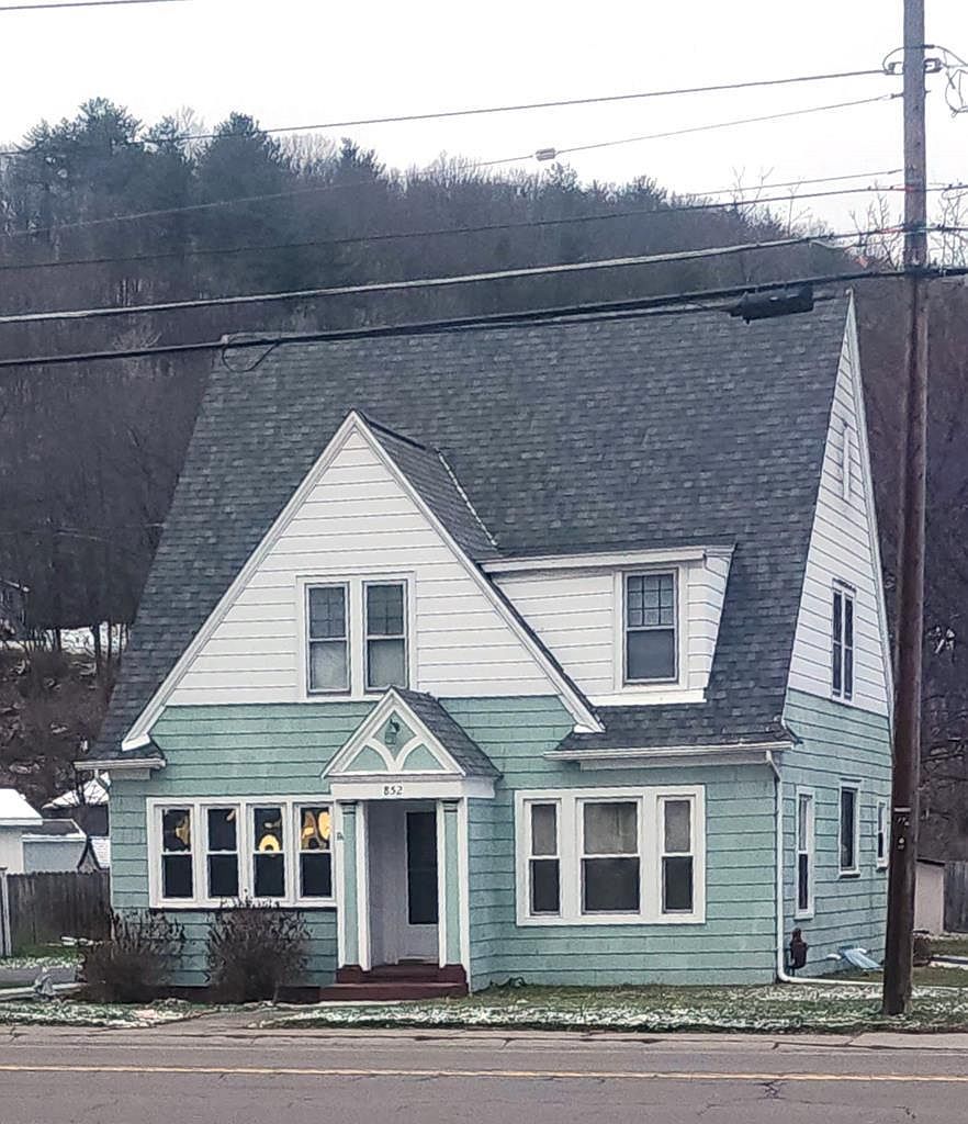 852 Broadway St, Elmira, NY 14904 Zillow
