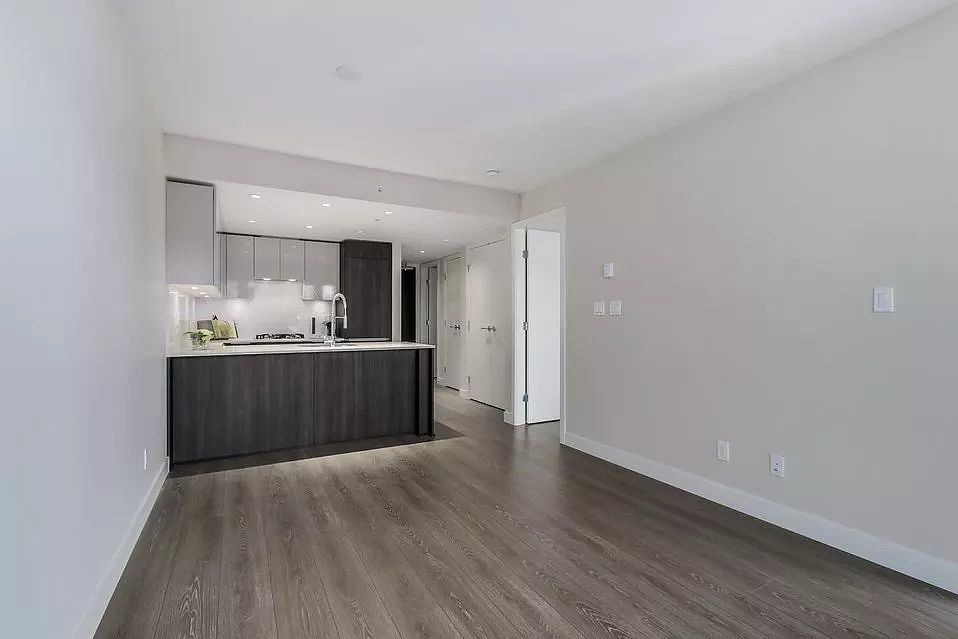 1st image of 1588 Hastings St E #417