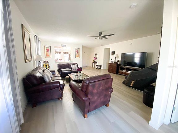 5th image of 769 Forest Trace Cir