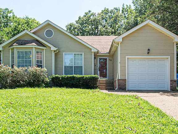 4th image of 713 Bluewater Dr