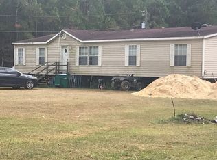 6033 Marie East Ln, Bay Saint Louis, MS 39520