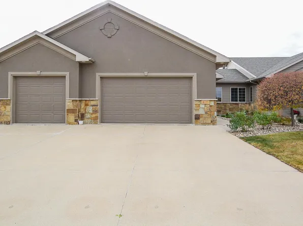 8127 S Seven Oaks Dr, Sioux Falls, SD 57108