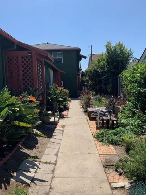 1st image of 1112 Ocean Park Blvd
