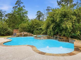 8111 Hideaway Lake Cir, Spring, TX 77389