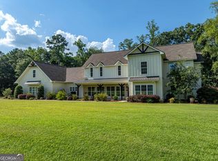 51 Logan Dr, Tifton, GA 31793