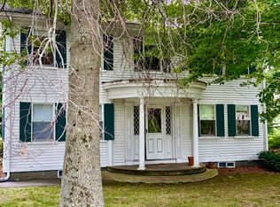 582 Massachusetts Ave, Lexington, MA 02420