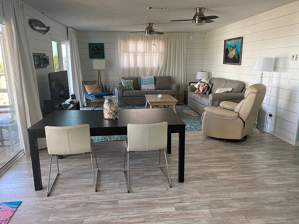 1st image of 150 Reef Dr