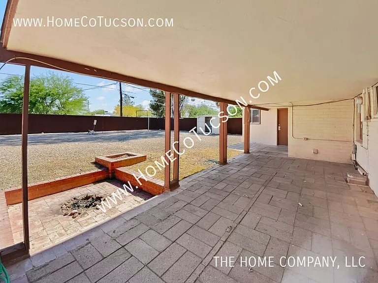 5452 E Linden St — Photo 27