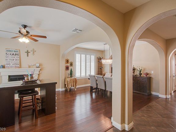 3rd image of 521 Cabrera Ct
