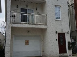 85 Paterson St, Jersey City, NJ 07307