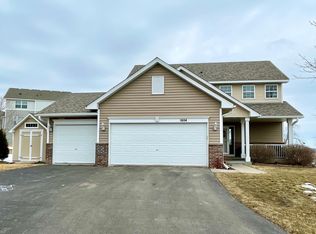 1604 Knoll Ct, Dundas, MN 55019